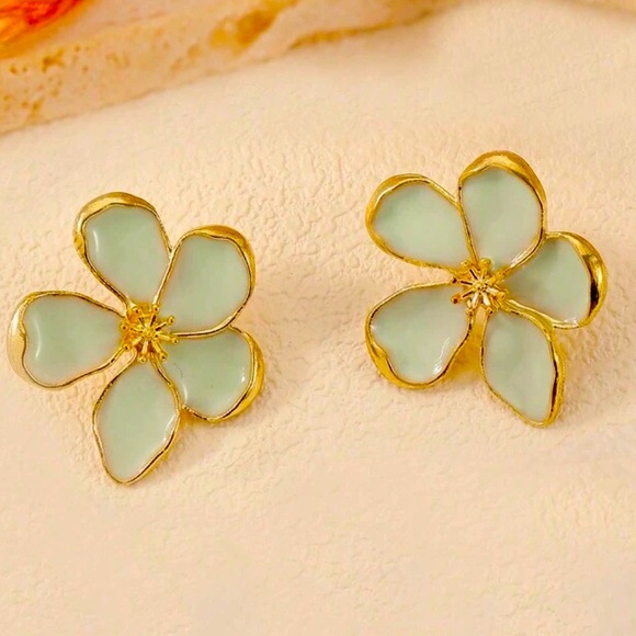 Hand Painted Light Green and Gold Flower Earrings - Picture 1 of 5